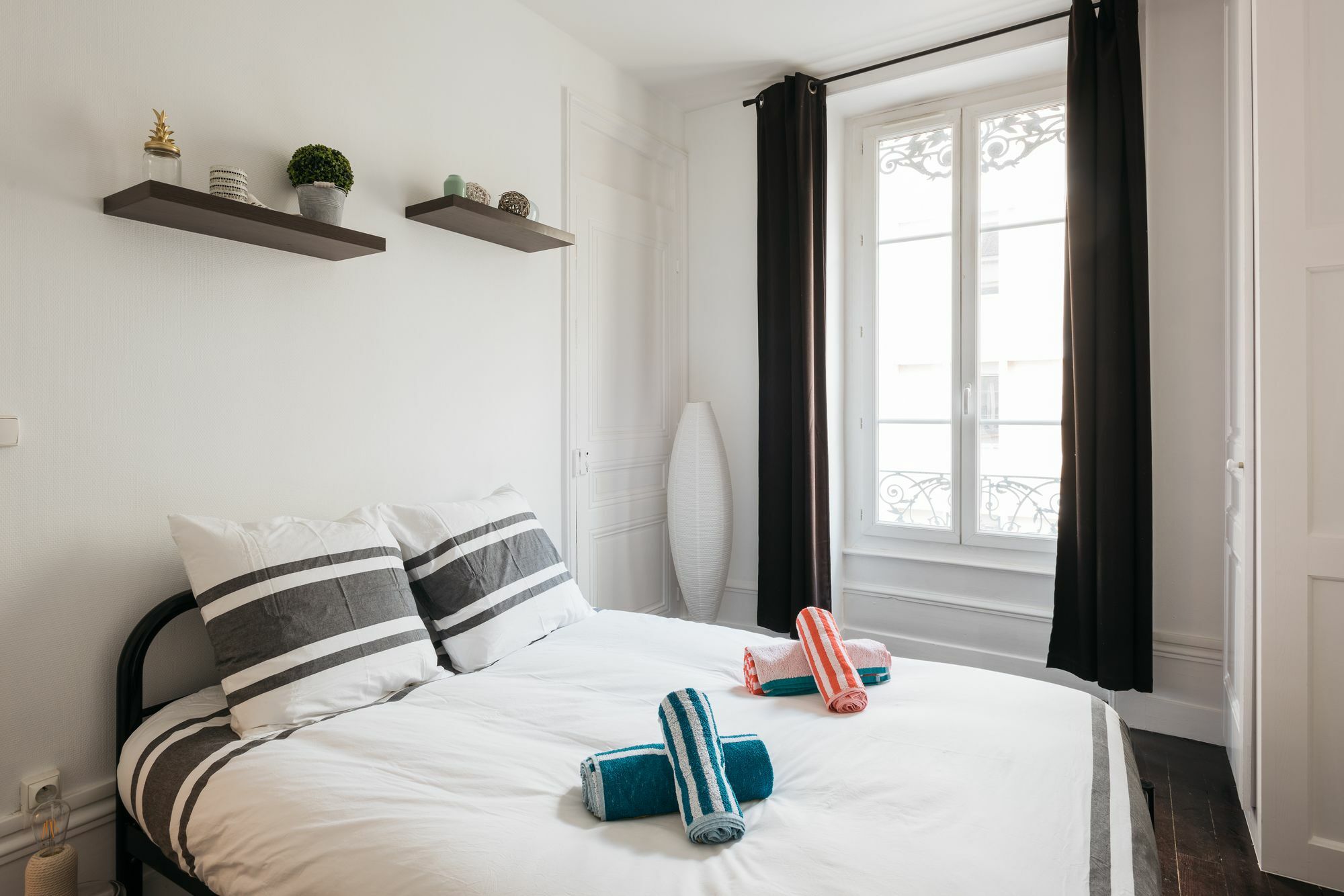 Dify Glamour - Place Des Brotteaux Lyon Bagian luar foto
