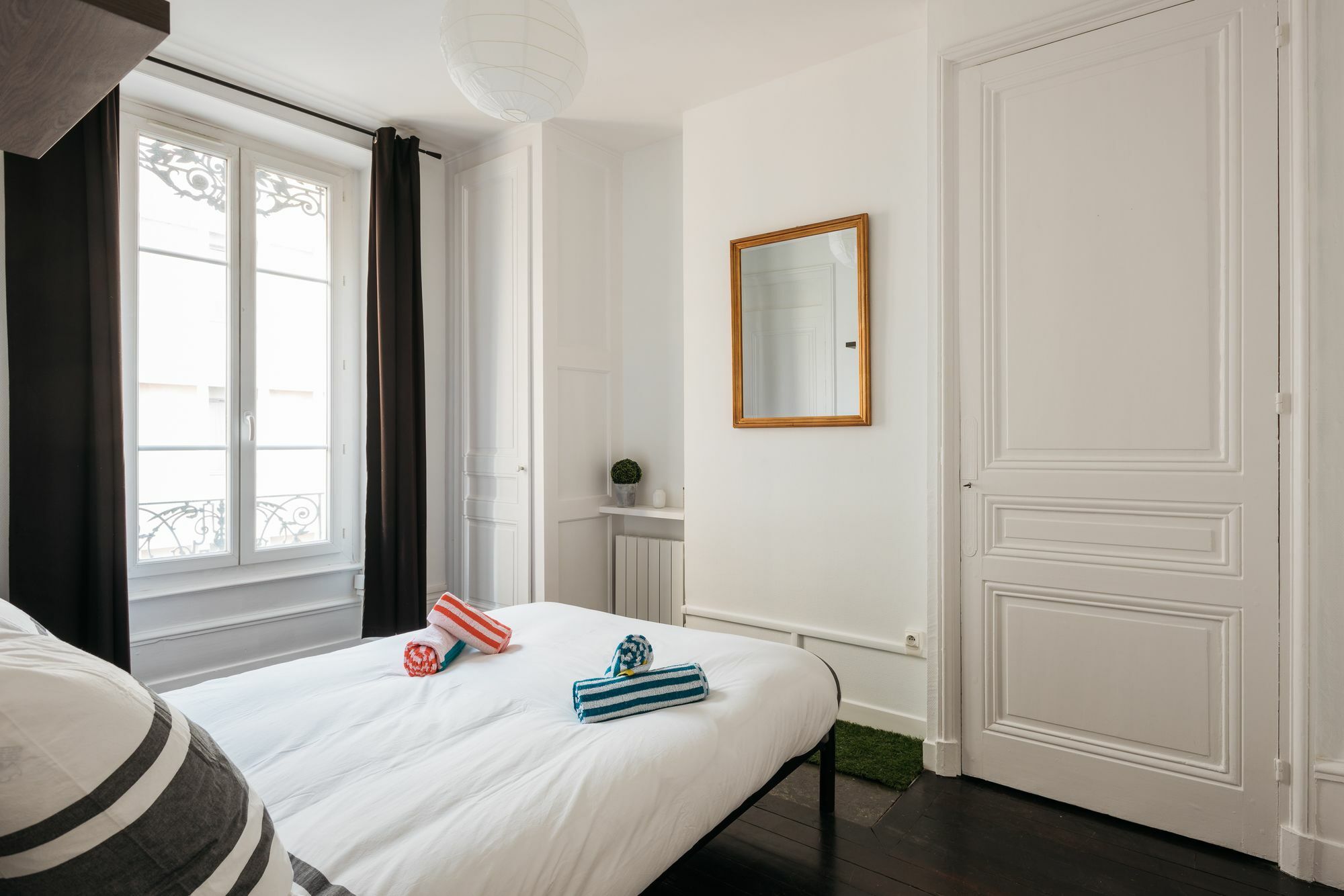 Dify Glamour - Place Des Brotteaux Lyon Bagian luar foto